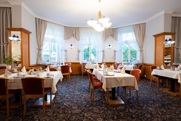 hlavní jídelna- Speiseraum