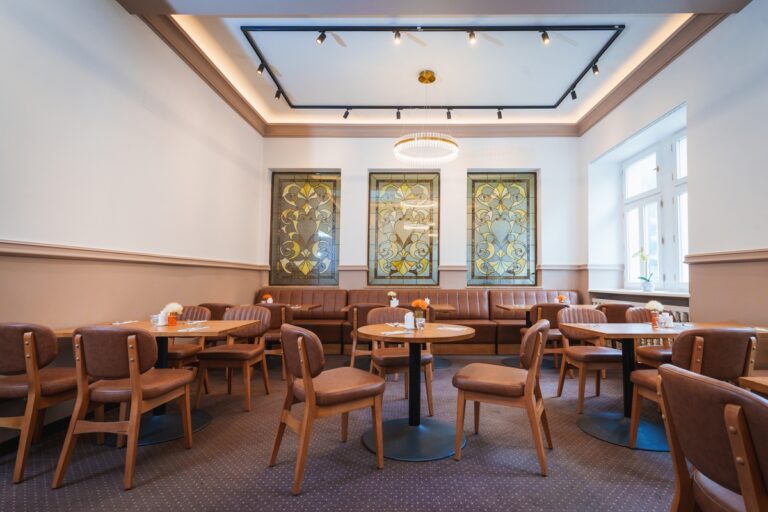 Anglicky_dvur_Restaurace